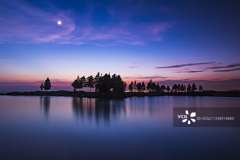 西太湖夜色（滆湖）图片素材