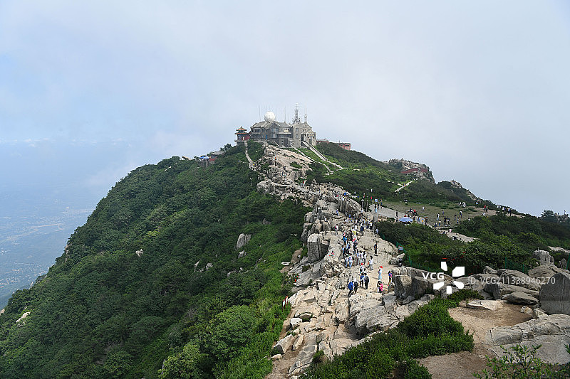 泰山日观峰图片素材