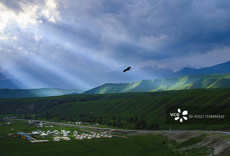 美丽的唐布拉草原图片素材