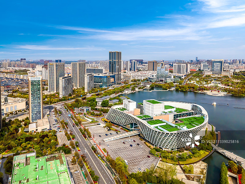 航拍江苏盐城城市景观全景大画幅图片素材