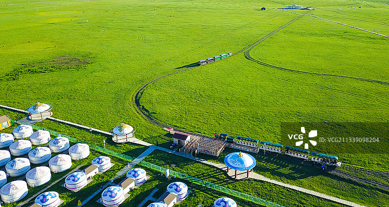 辉腾锡勒草原图片素材