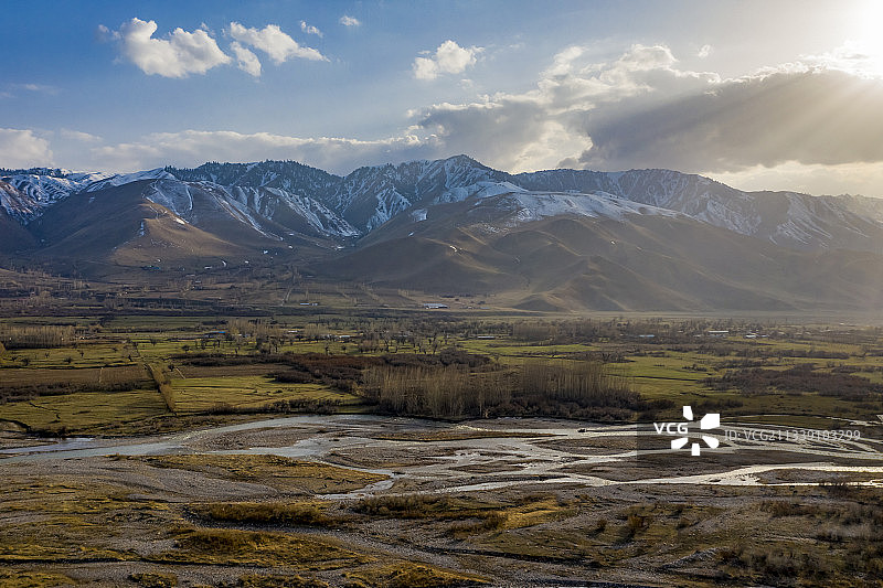 新疆：新疆春季风光图片素材