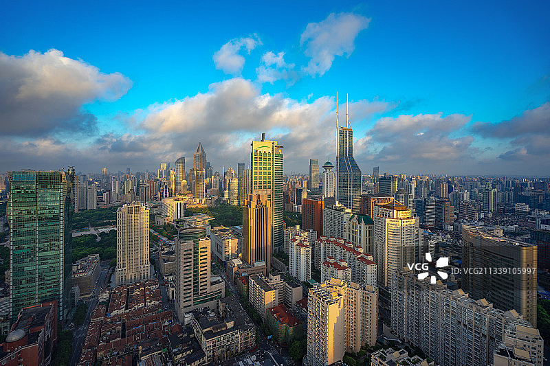 上海浦西人民广场全景图片素材