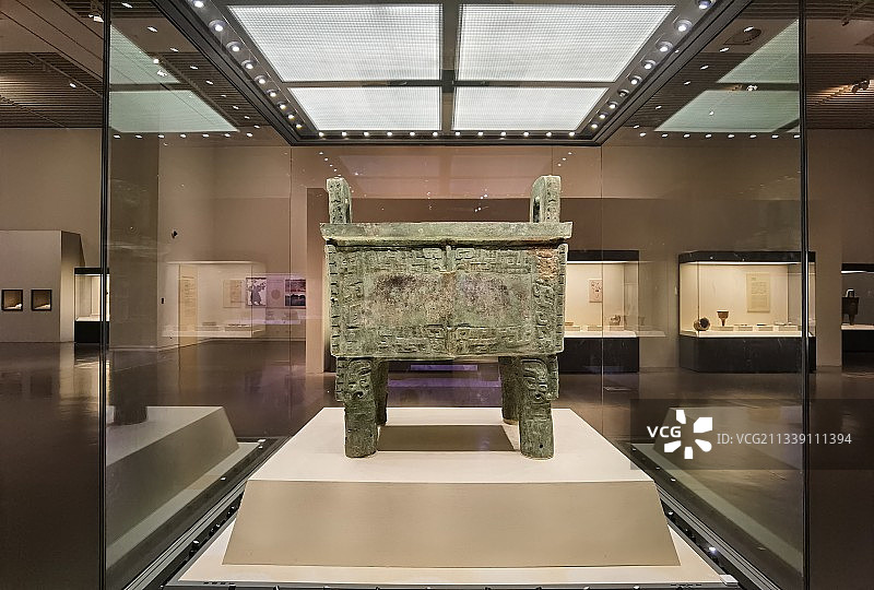 中国国家博物馆，后母戊青铜方鼎图片素材