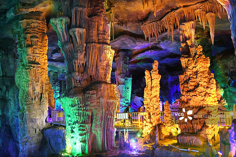 泰山地下大裂谷溶洞群图片素材