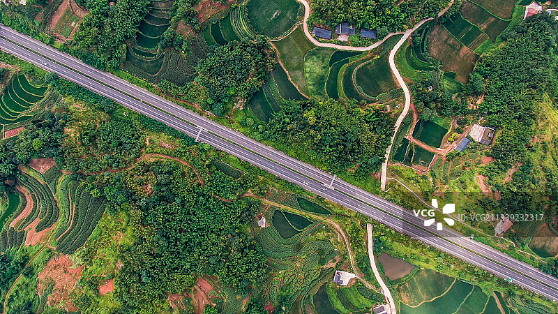 大地上图片素材