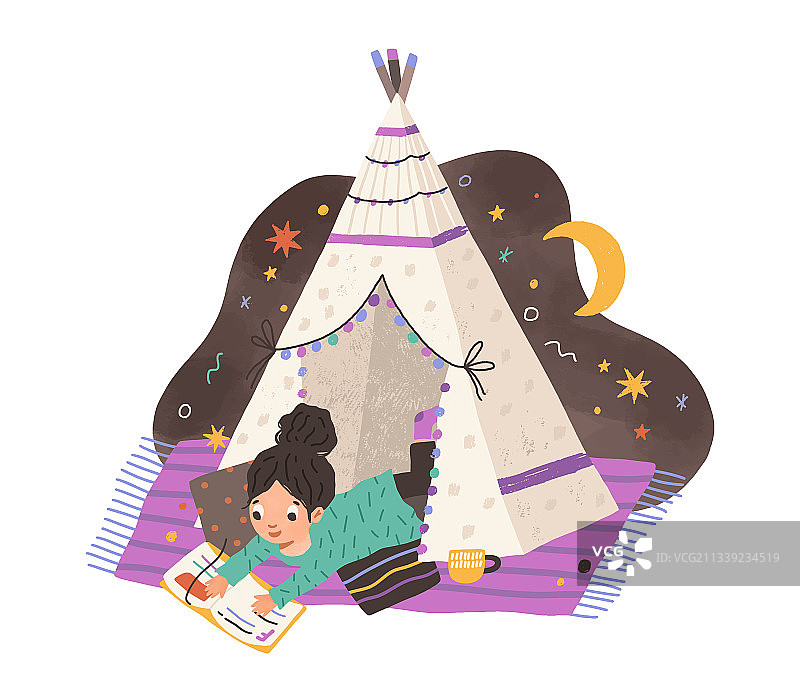 孩子在自制帐篷里读书图片素材