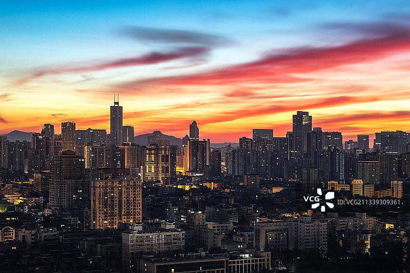广州中信广场日出天际线图片素材