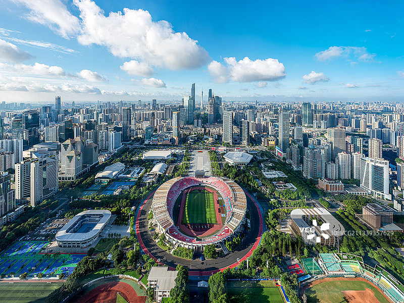 广州中轴线——城市天际线全景图片素材