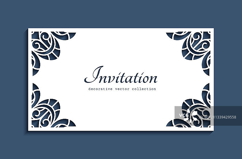 带有蕾丝角装饰的婚礼卡片图片素材