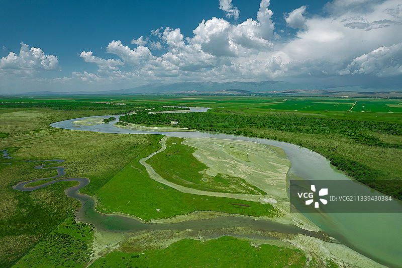 新疆伊犁昭苏湿地图片素材