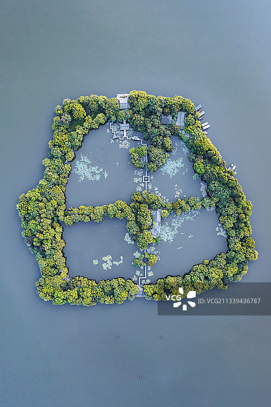 杭州西湖小瀛洲岛航拍俯视全景图片素材