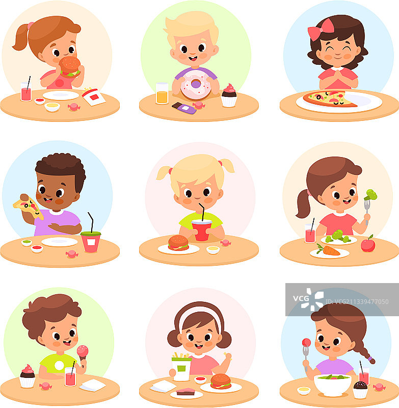 快乐儿童的午餐时光图片素材
