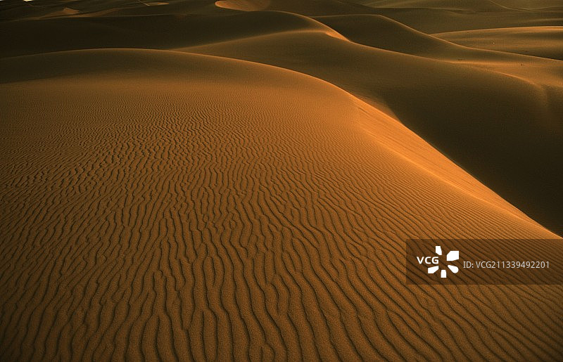 库木塔格沙漠图片素材