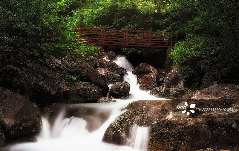 天目山冰川峡谷图片素材