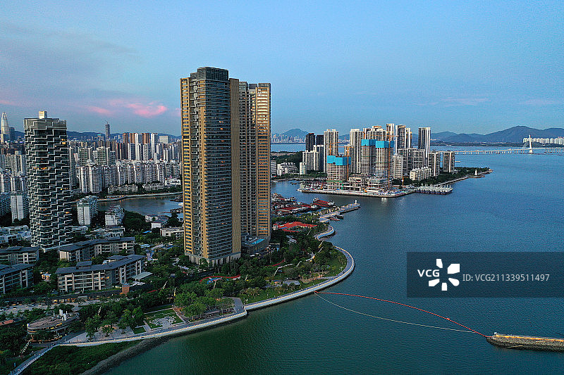 广东省深圳市南山区蛇口地标招商局大厦区域航拍图片素材