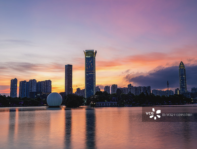 夕阳下的温州白鹭洲风光图片素材