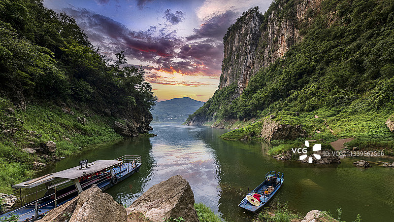 贵阳息烽县九庄镇黄沙河瀑布码头图片素材