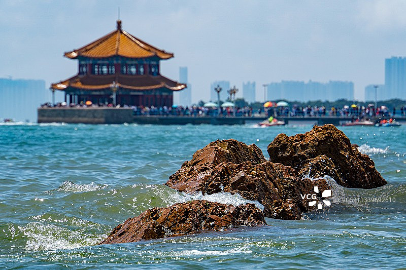 栈桥回澜图片素材