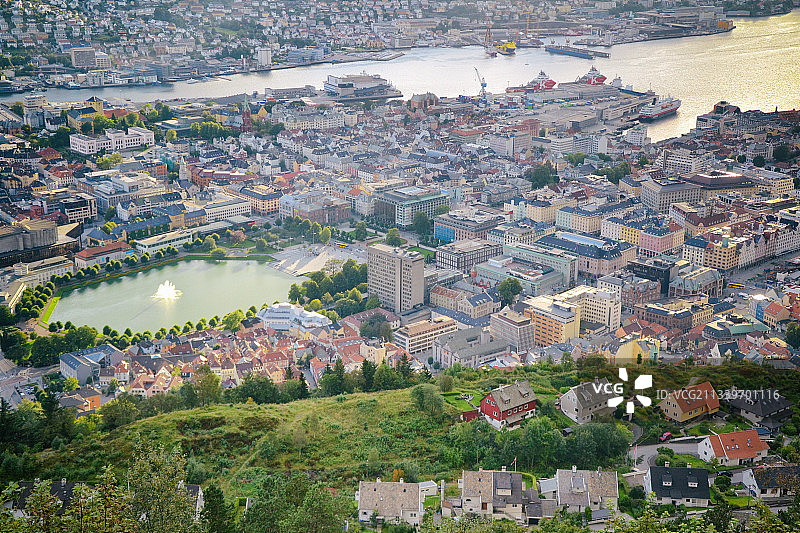 远眺卑尔根图片素材