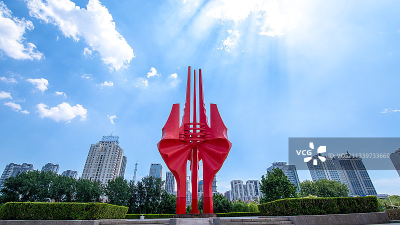 山东省临沂市人民广场地标风景图片素材