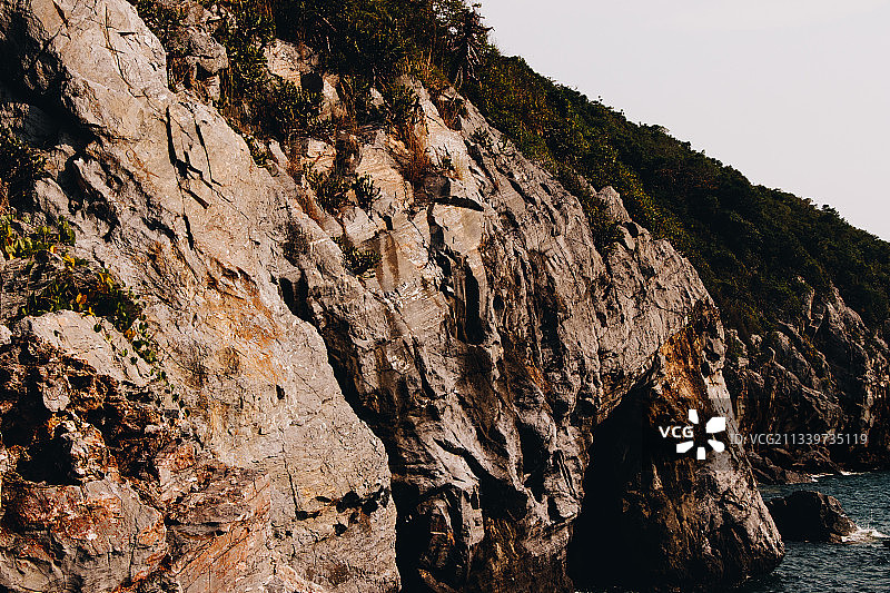 泰国岩石山脉的壮丽景色图片素材