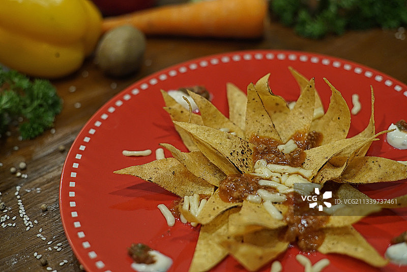 桌上圣诞装饰特写图片素材