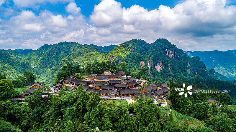 2021年十八洞梨子寨春光图片素材