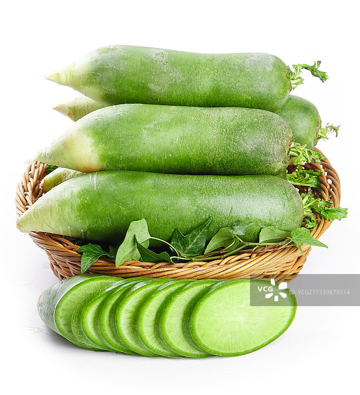 篮子里装着青萝卜图片素材