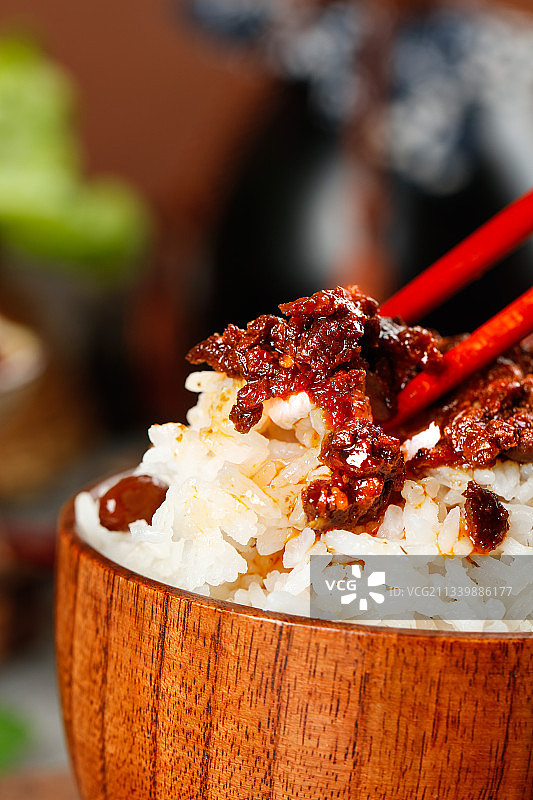 饭上的辣椒酱图片素材