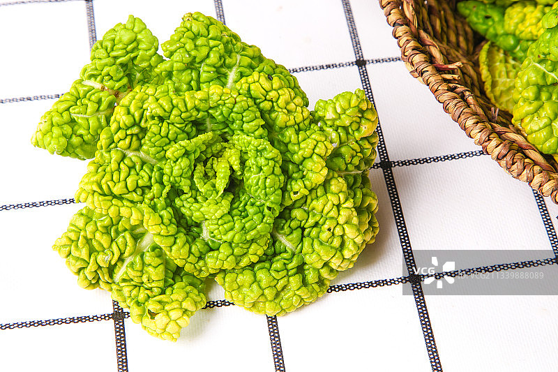 篮子里装着乌塌菜图片素材