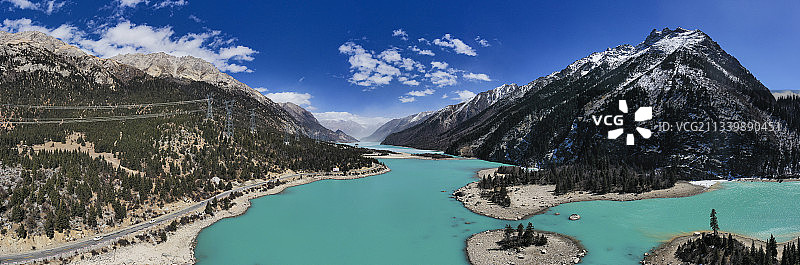 《藏地航拍-然乌湖》图片素材