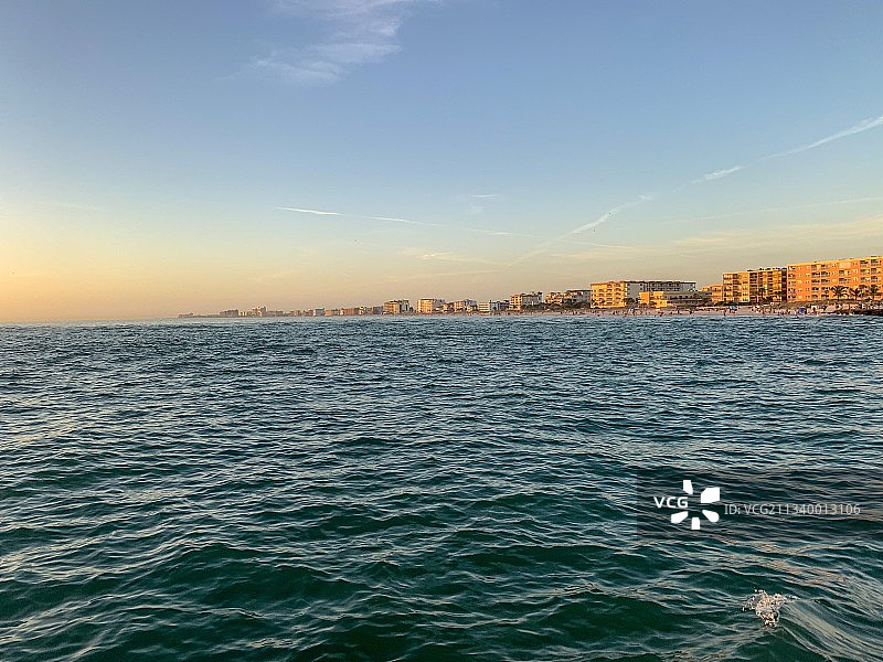 佛罗里达州马德拉海滩日落海景图片素材