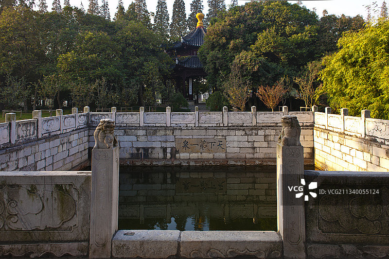 2010-11-09中国，江苏省，镇江市，第一泉景区图片素材