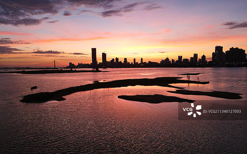 赣江的日出图片素材