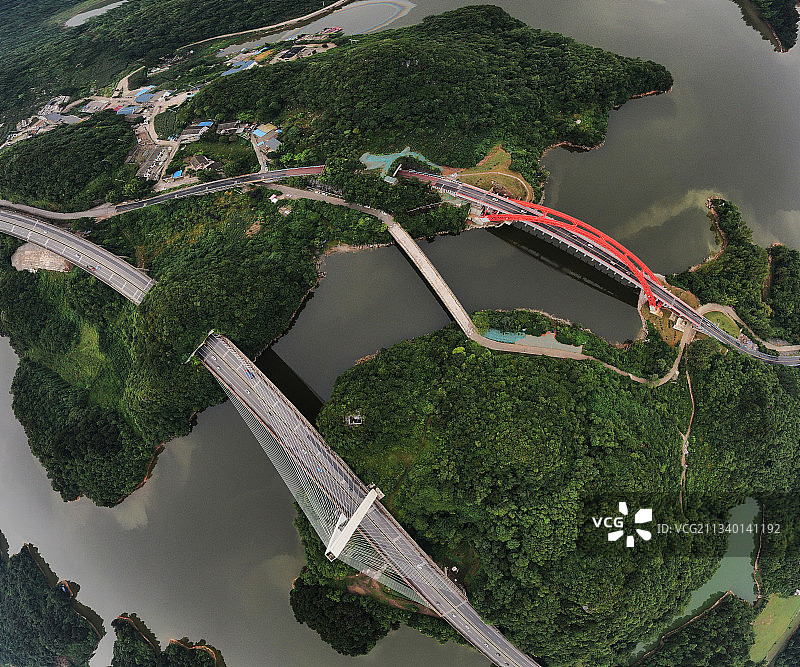 贵阳千岛之湖上一座大桥改造竣工！红枫湖又添一新景观图片素材