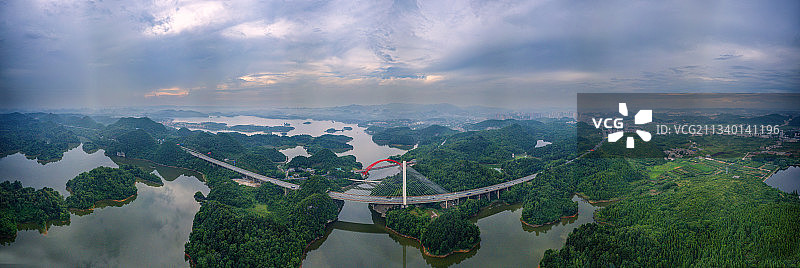 贵阳千岛之湖上一座大桥改造竣工！红枫湖又添一新景观图片素材