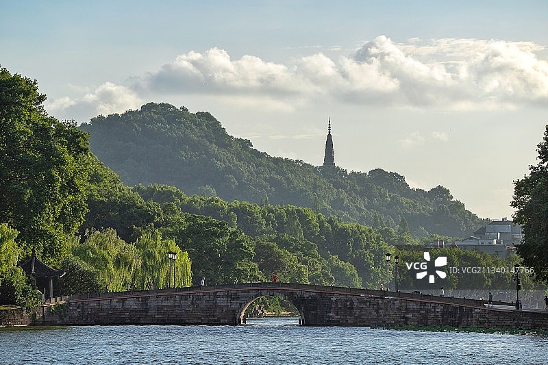 西泠桥美人图片素材