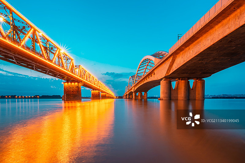 哈尔滨松花江大桥图片素材