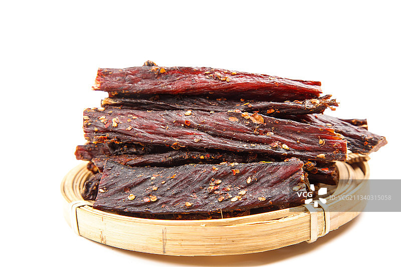 篮子里装着手撕牛肉干图片素材