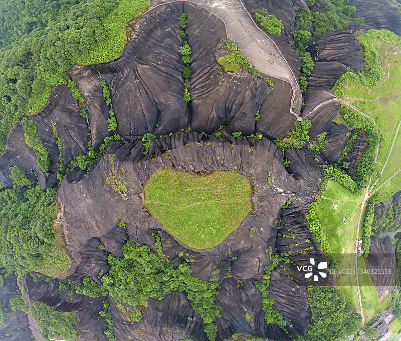 “丹霞之心”湖南省郴州市飞天山图片素材