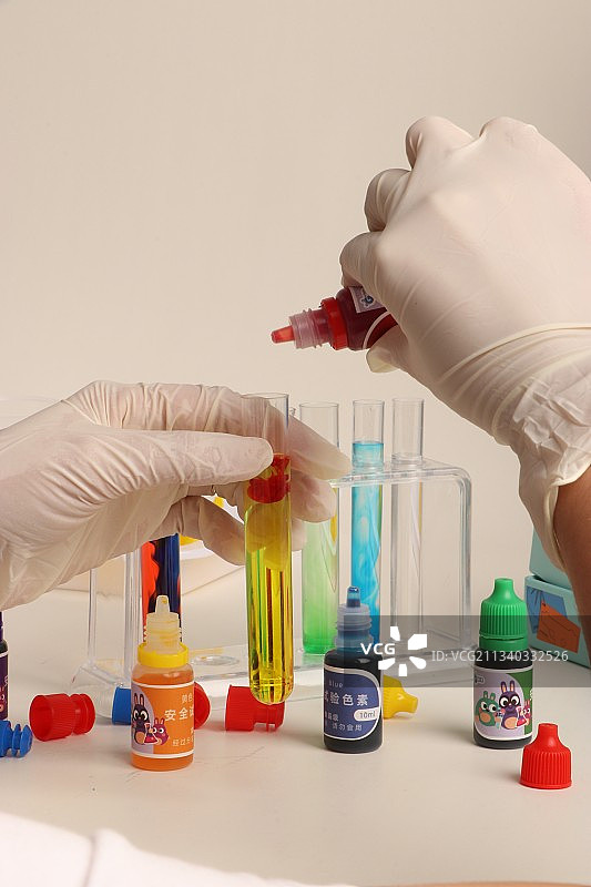 化学课试管图片素材