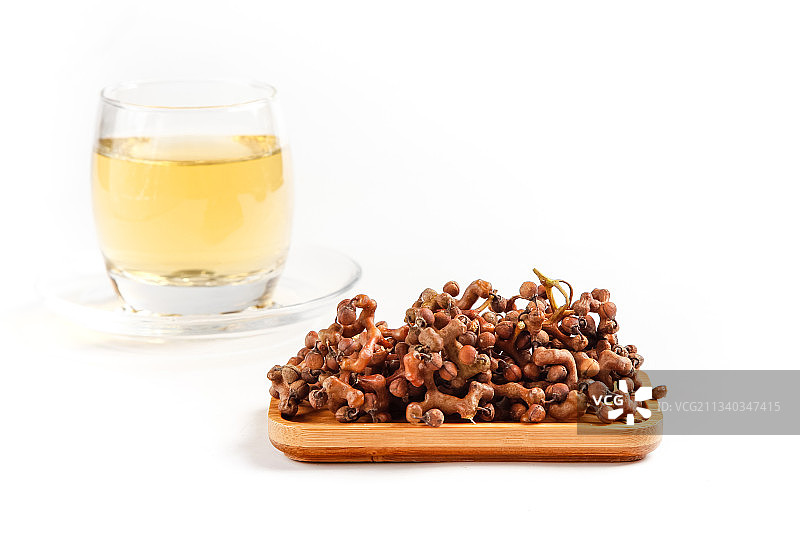 盘子里装着拐枣图片素材