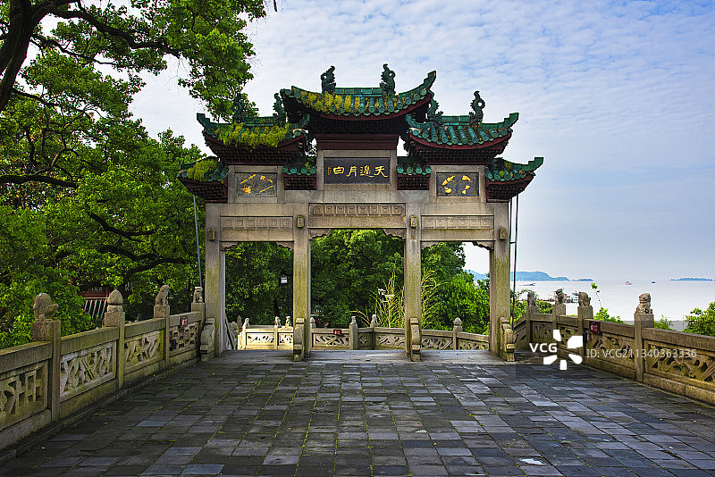 “江南三大名楼”湖南岳阳楼图片素材