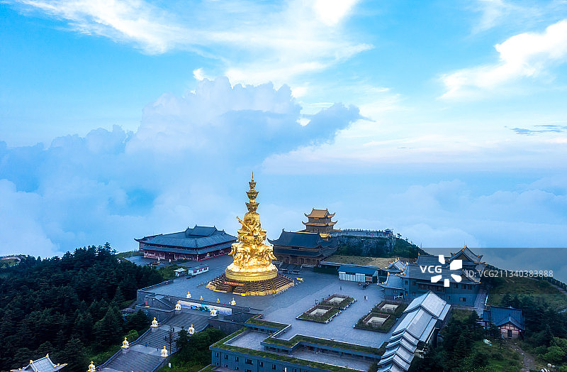 峨眉山金顶图片素材
