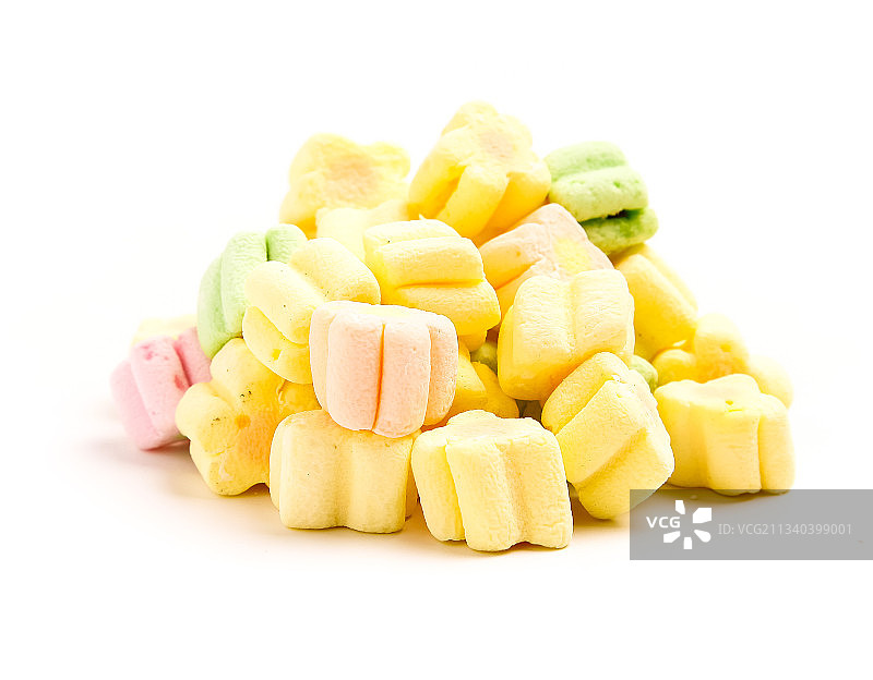 白底上放着棉花糖图片素材