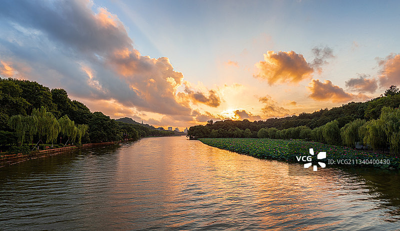 西泠桥日出图片素材