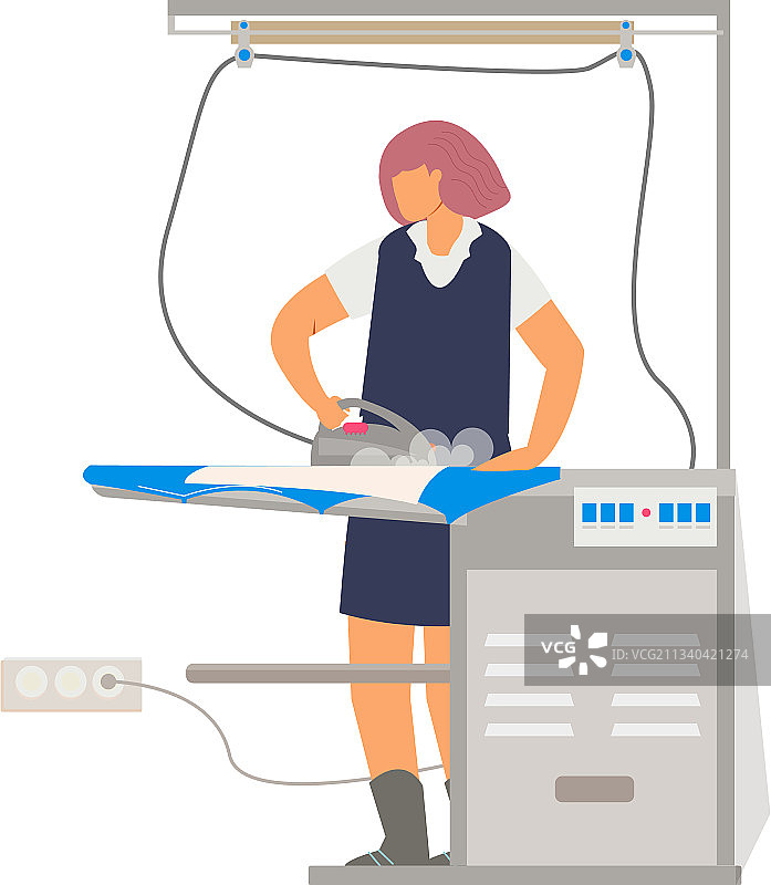 女人熨烫衣服图片素材