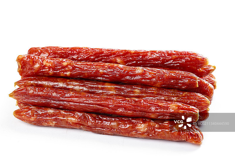 白底上摆放着广式腊肠图片素材
