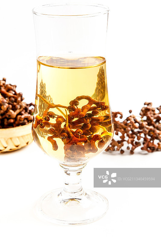 白底上放着拐枣果图片素材